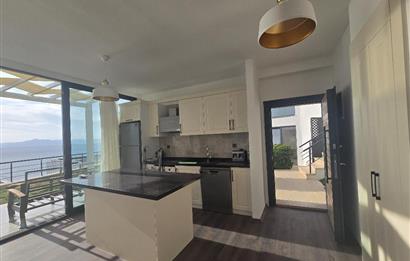 Gümüşlük Denize Sıfır İskeleli Satılık 2+1 Daire