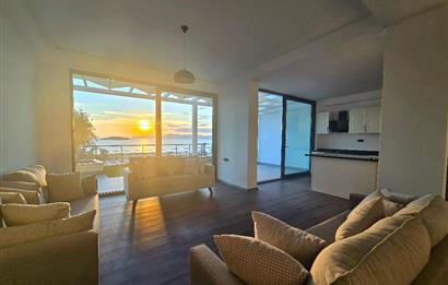 Bodrum Gümüşlük Denize Sıfır Sitede Özel İskeleli Satılık Daire