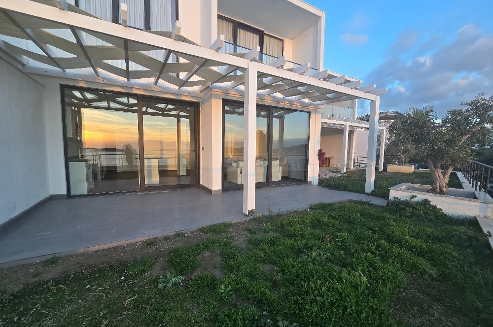 Bodrum Gümüşlük Denize Sıfır Sitede Özel İskeleli Satılık Daire