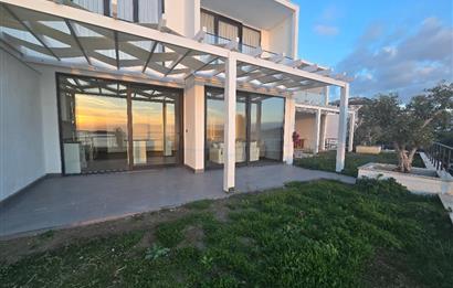 Bodrum Gümüşlük Denize Sıfır Sitede Özel İskeleli Satılık Daire