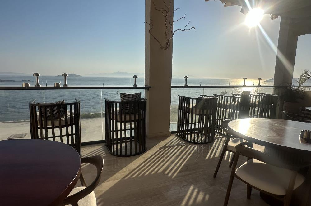 Bodrum Gümüşlük Denize Sıfır Sitede Özel İskeleli Satılık Daire
