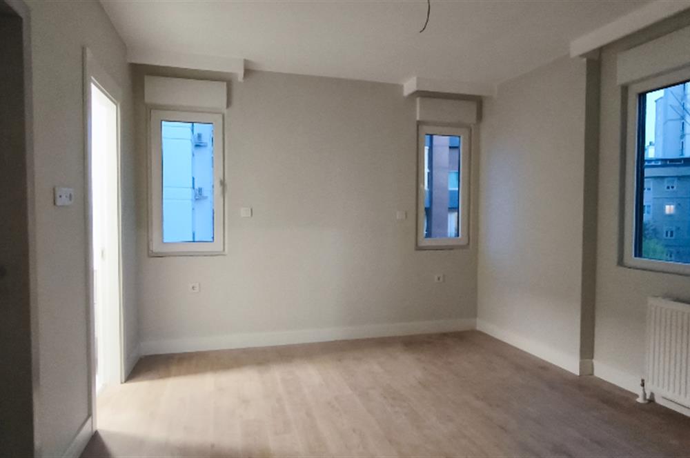 Feneryolu'nda Kiralik 3+1 Daire