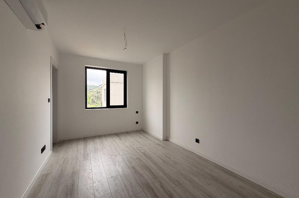 Yalıçiftlik Butik Site İçerisinde Kiralık 3+1 Üst Kat Daire