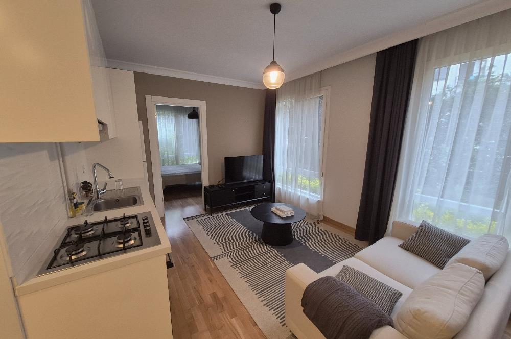 Suadiye'de Eşyalı, Bahçe Katı 1+1 Daire - Doğapark Residence