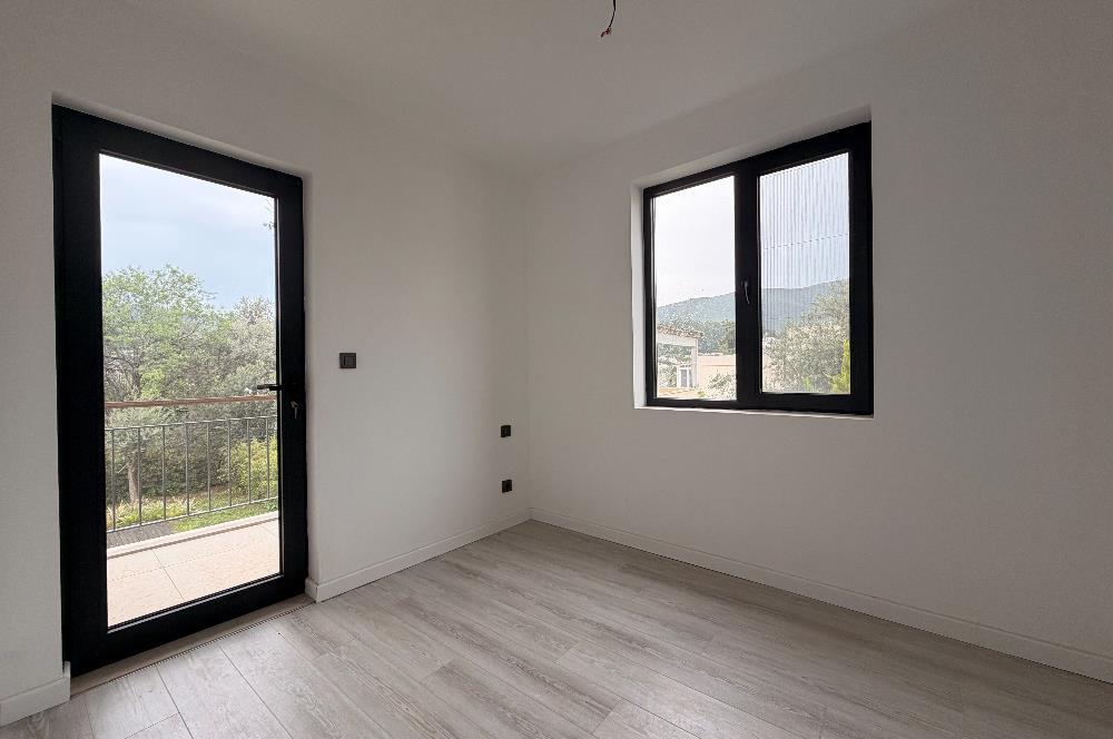 Yalıçiftlik Butik Site İçerisinde Kiralık 3+1 Üst Kat Daire