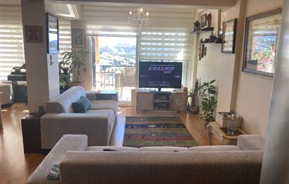 Bodrum Mutlu Sitesin de Şahane Manzaralı Satılık Dubleks Daire