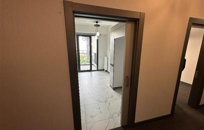 CENTURY21 UZMANDAN ÇÖMLEKÇİ TOKİ'DE LÜKS KİRALIK 2+1 REZİDANS