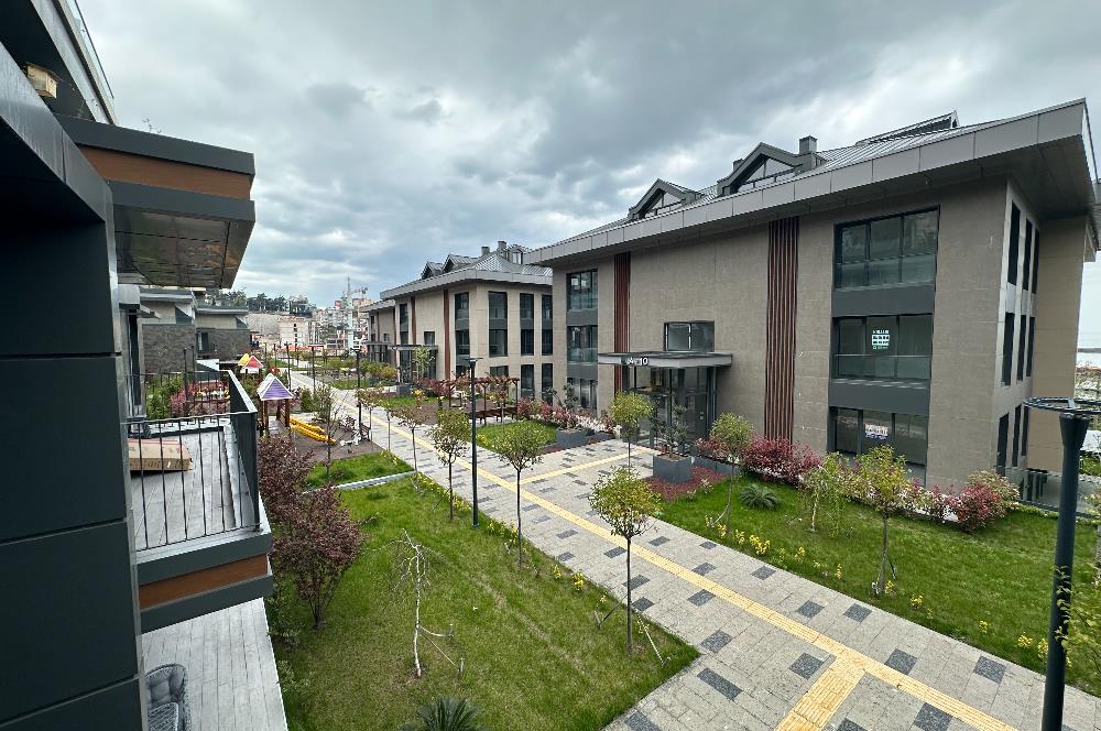 CENTURY21 UZMANDAN ÇÖMLEKÇİ TOKİ'DE LÜKS KİRALIK 2+1 REZİDANS