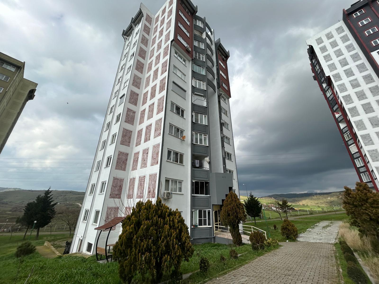 C21 BAL'DAN TERCİH EDİLEN A BLOKLARDA 1+1 KİRALIK DAİRE