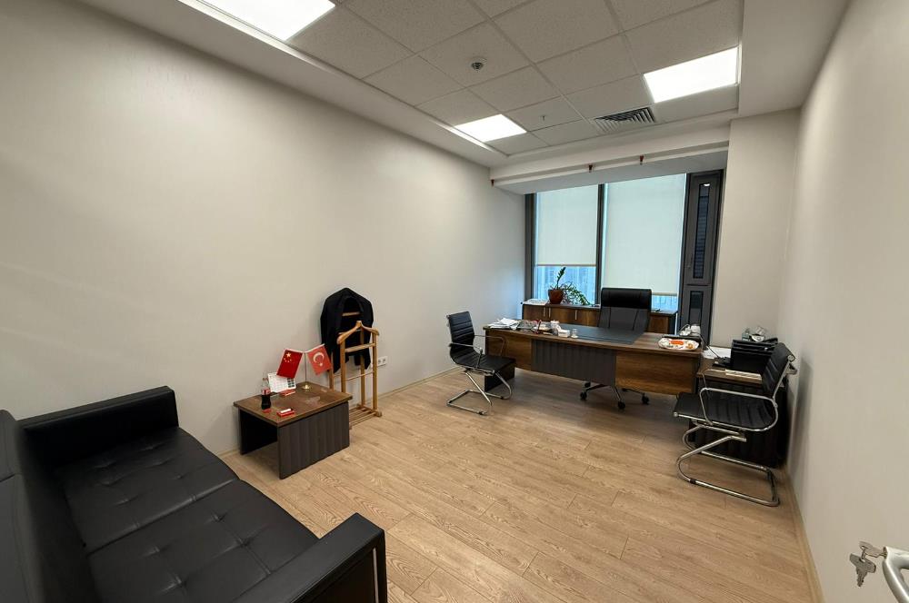 Skyland Satılık Ofis 557m²+ 25m2 Teraslı & Boş Ofis Vadistanbul