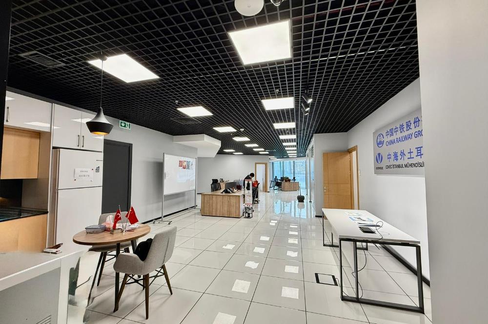 Skyland Satılık Ofis 557m²+ 25m2 Teraslı & Boş Ofis Vadistanbul