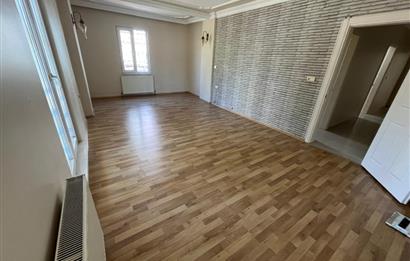 CENTURY21 BAL'DAN PLEVNE MAH.DE GENİŞ 3+1 SATILIK DAİRE