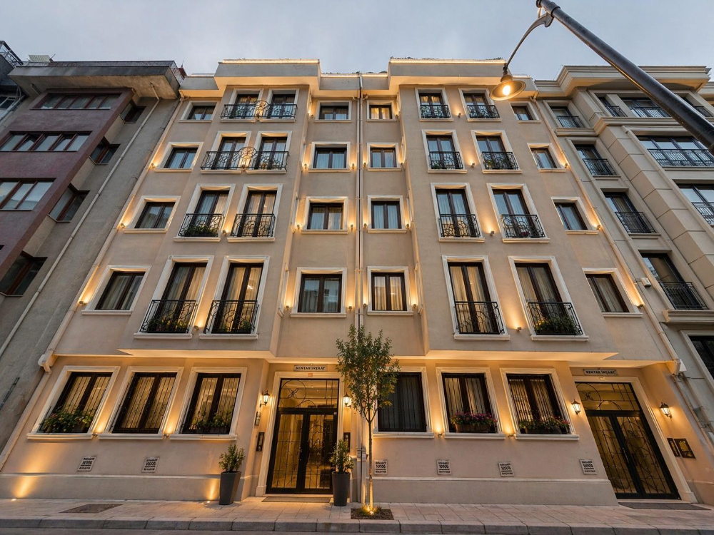 Nişantaşı Teşvikiye Satılık 4+1 230 m2 Çift Teraslı Topağacı