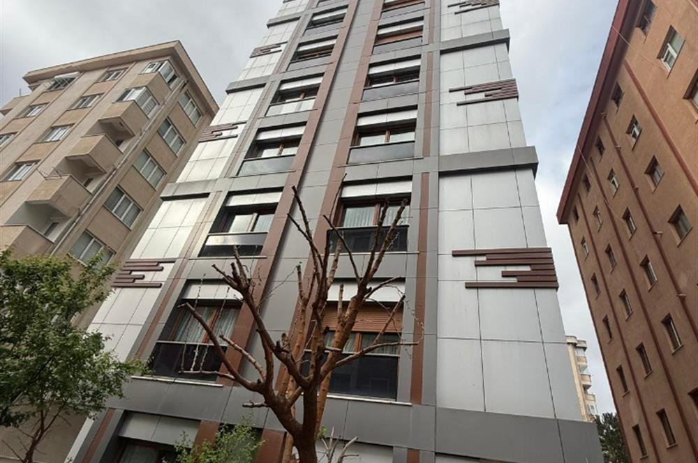  Ataşehir İçerenköy’de Ebeveyn banyolu Satılık 3+1