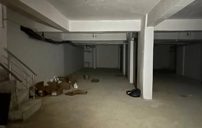 Elazığ Merkez Yeni Mahalle'de Satılık 525m² Depolu Dükkan / Mağaza