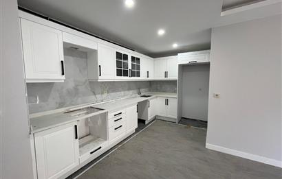 KÜÇÜKYALININ KALBİNDE SIFIR 3+1 LÜKS SATILIK DAİRE