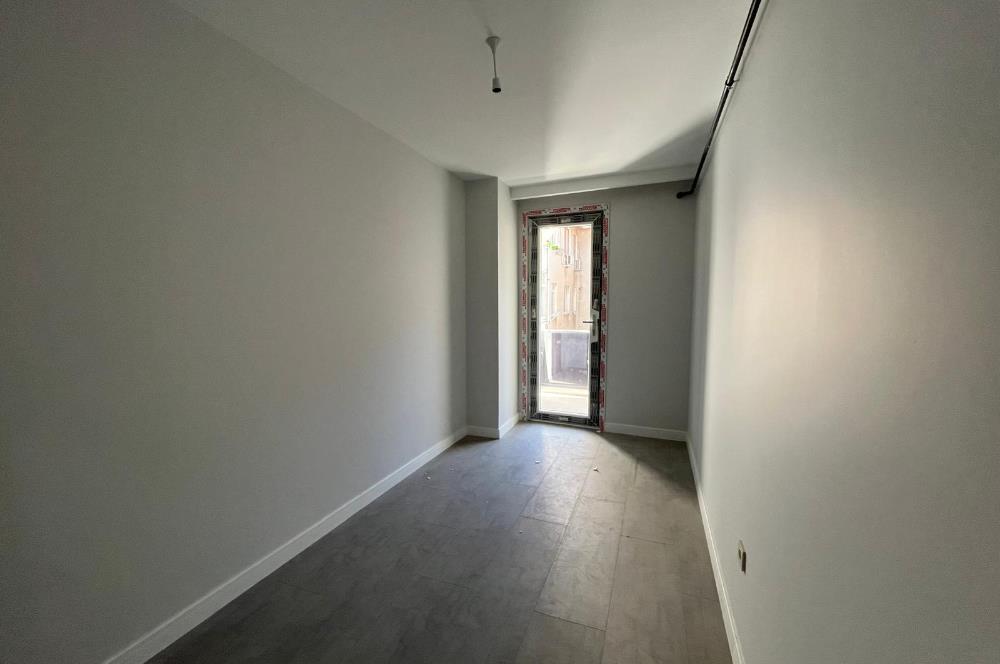 KÜÇÜKYALININ KALBİNDE SIFIR 3+1 LÜKS SATILIK DAİRE