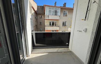 KÜÇÜKYALININ KALBİNDE SIFIR 3+1 LÜKS SATILIK DAİRE
