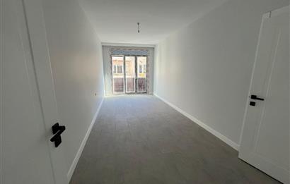 KÜÇÜKYALININ KALBİNDE SIFIR 3+1 LÜKS SATILIK DAİRE