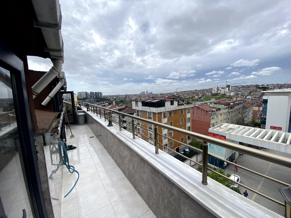 Sultangazi Zübeyde Hanım Satılık 4+2 Dubleks Daire