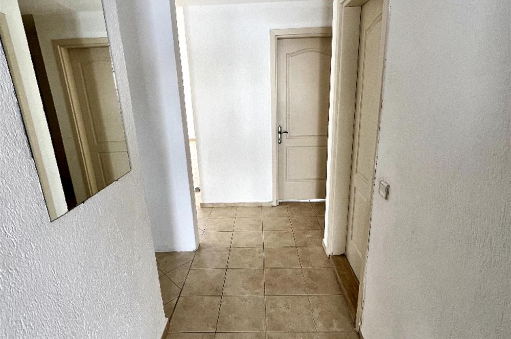 KONACIK’TA “GENİŞ EV ARAYANLARA” 177 m² 4+1 PARK YANI