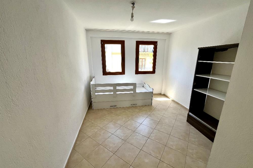 KONACIK’TA “GENİŞ EV ARAYANLARA” 177 m² 4+1 PARK YANI