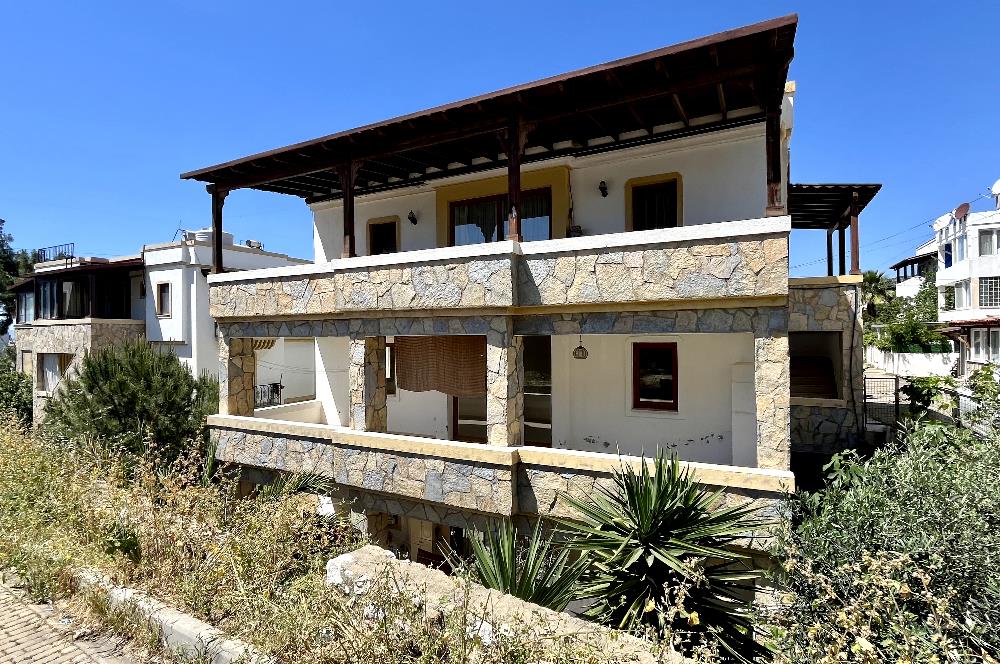 KONACIK’TA “GENİŞ EV ARAYANLARA” 177 m² 4+1 PARK YANI