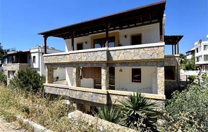 KONACIK’TA “GENİŞ EV ARAYANLARA” 177 m² 4+1 PARK YANI