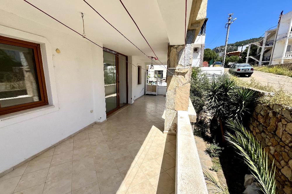 KONACIK’TA “GENİŞ EV ARAYANLARA” 177 m² 4+1 PARK YANI