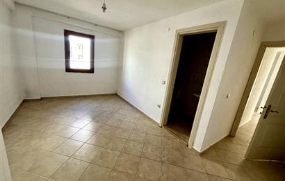 KONACIK’TA “GENİŞ EV ARAYANLARA” 177 m² 4+1 PARK YANI