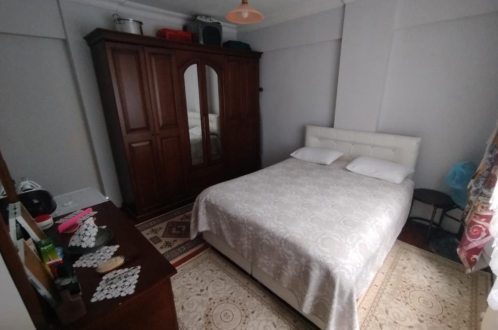 ÇEKMEKÖY ONUR SİTESİ SATILIK 3+1 DAİRE