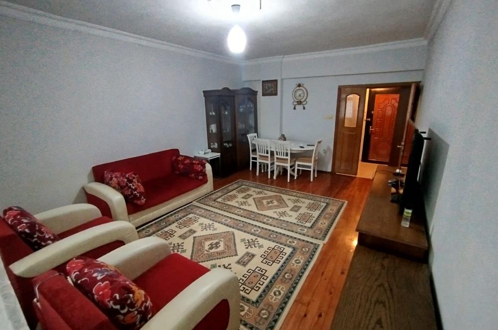 ÇEKMEKÖY ONUR SİTESİ SATILIK 3+1 DAİRE