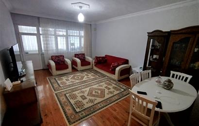 ÇEKMEKÖY ONUR SİTESİ SATILIK 3+1 DAİRE