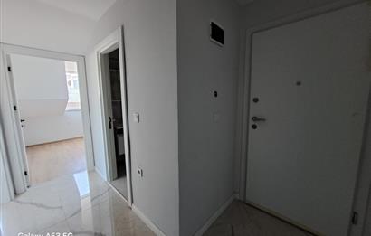 Küçükyalı da Merkezi ve Değerli Konumda 2+1 Satılık Lüks Dubleks