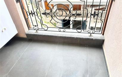 CENTURY 21 GERÇEK'TEN KEMERBURGAZ'IN TAM MERKEZİNDE SATILIK 2+1