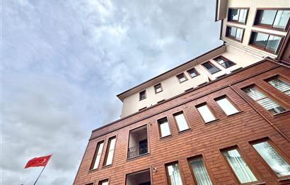 CENTURY 21 GERÇEK'TEN KEMERBURGAZ'IN TAM MERKEZİNDE SATILIK 2+1