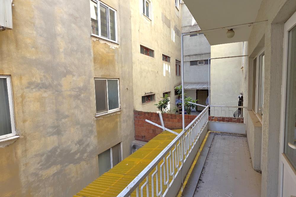C21 Cius; Merkezi Konumda Arakat Masrafsız 3+1 Satılık Daire