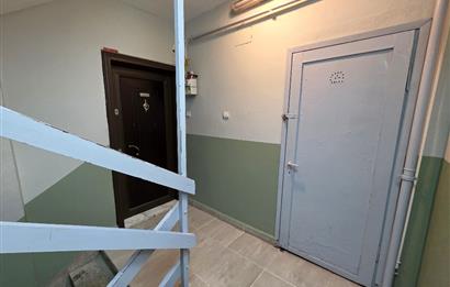 C21 Cius; Merkezi Konumda Arakat Masrafsız 3+1 Satılık Daire