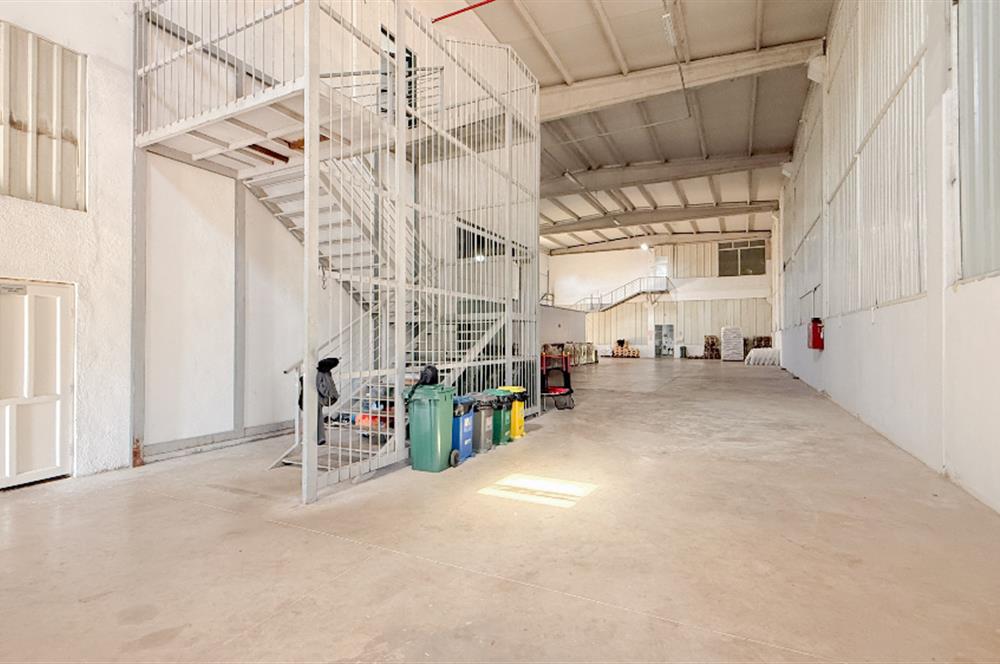 CENTURY 21 BAL'DAN GÖNEN DERİ İHTİSAS VE KARMA OSB’DE  3.500 m² KAPALI ALANLI  ÜÇ YAŞINDA YÜKSEK NİTELİKLİ SATILIK FABRİKA