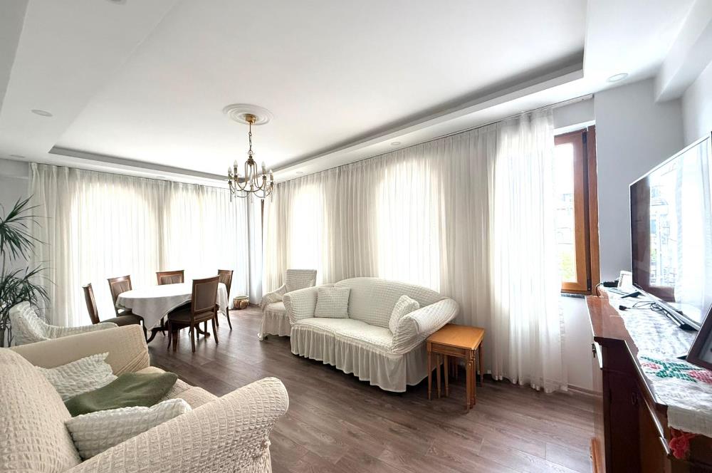 CENTURY 21 GERÇEK'TEN KEMERBURGAZ'IN TAM MERKEZİNDE SATILIK 2+1