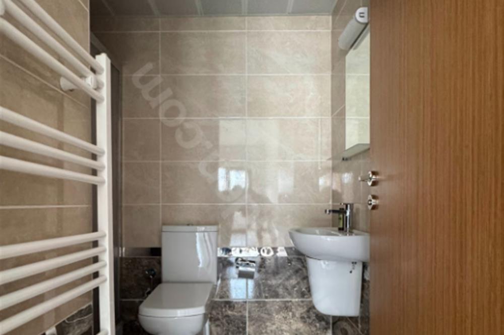 CENTURY 21'DEN ŞİRİNEVLER TOKİ'DE GENİŞ VE KULLANIŞLI!