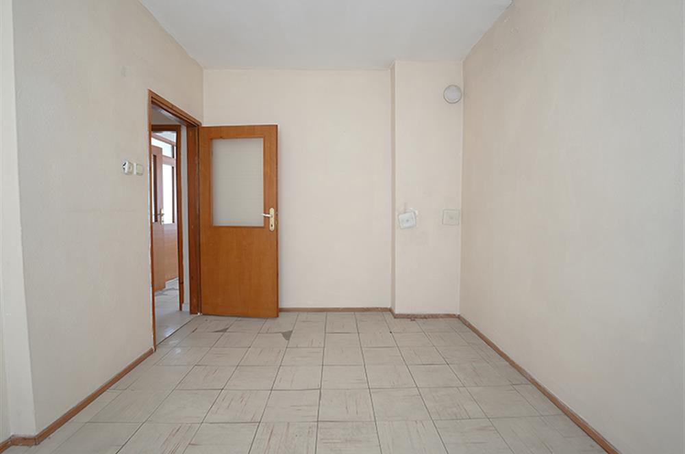 C21 Cius; Kafoğlu Cami Civarı 2+1 Garaj Üstü KİRALIK DAİRE
