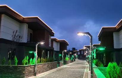 CENTURY 21'DEN KOTYORA DİAMOND VİLLALARI!