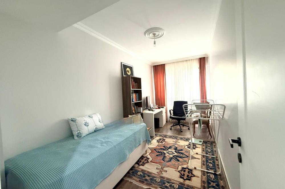 CENTURY 21 GERÇEK'TEN KEMERBURGAZ'IN TAM MERKEZİNDE SATILIK 2+1