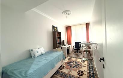 CENTURY 21 GERÇEK'TEN KEMERBURGAZ'IN TAM MERKEZİNDE SATILIK 2+1