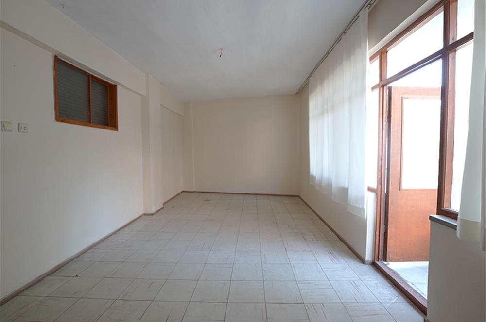 C21 Cius; Kafoğlu Cami Civarı 2+1 Garaj Üstü KİRALIK DAİRE