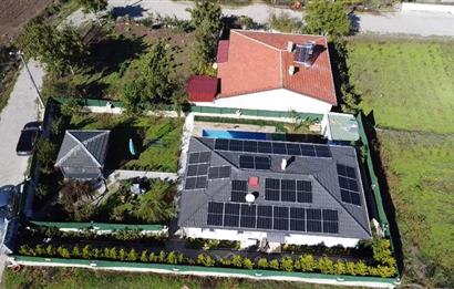 C21 BAL'DAN KARESİ KAMÇILI KÖYÜNDE SATILIK HAVUZLU MÜSTAKİL EV