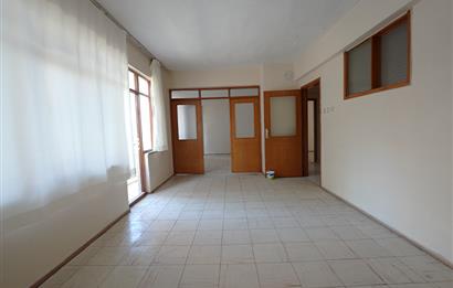 C21 Cius; Kafoğlu Cami Civarı 2+1 Garaj Üstü KİRALIK DAİRE