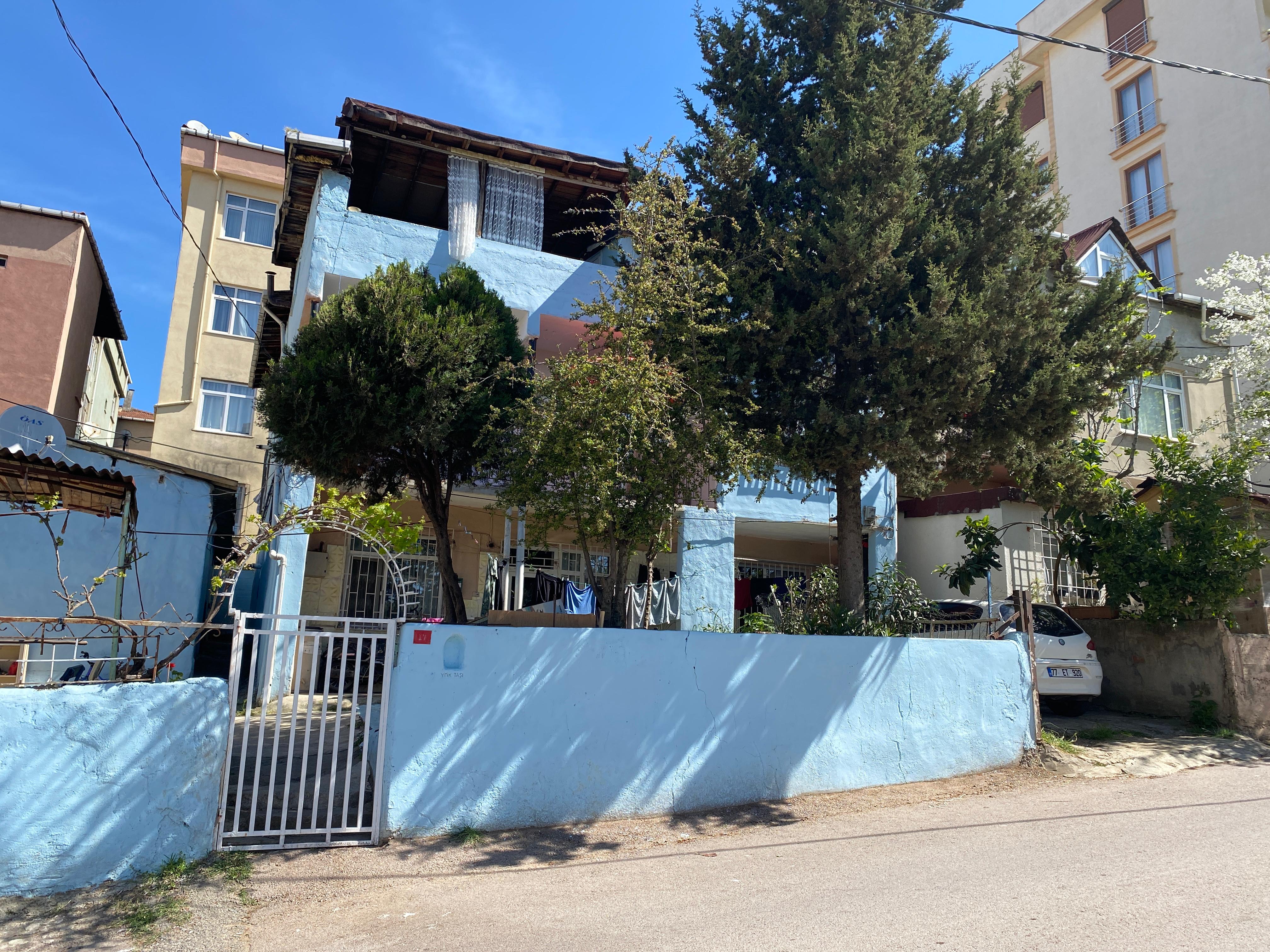 İstanbul Pendik Esenyali Mah. Satılık 236 m2 arsa