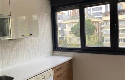 CADDEBOSTAN’IN KALBİNDE MODERN MİMARİ 2016 YAPIMI 2+1 SATILIK DAİRE